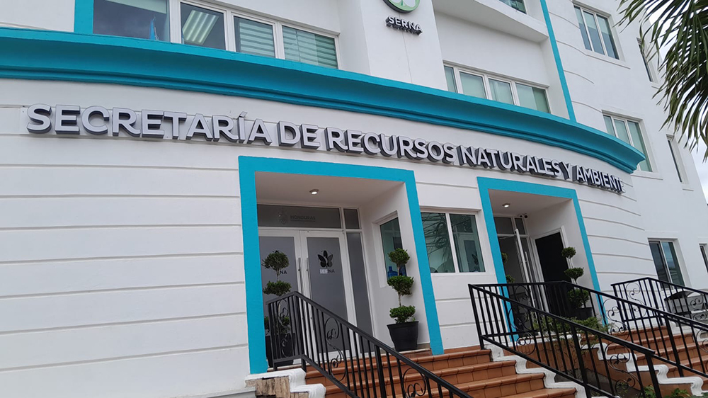 View of the front of the SERNA (Secretariat of Natural Resources and the Environment) where out teams present and submit documents to Secretary of Biodiversity and other high levels of government.